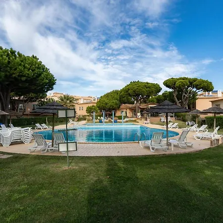 Pedra Dos Bicos By Intiholidays Apartamento Albufeira