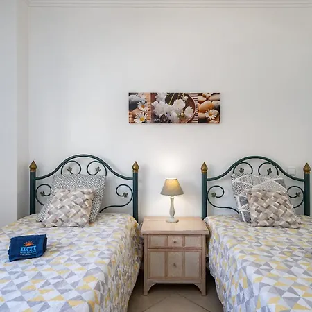 Pedra Dos Bicos By Intiholidays Apartment *