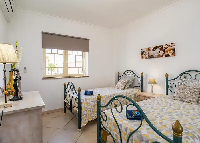 Pedra Dos Bicos By Intiholidays * Albufeira